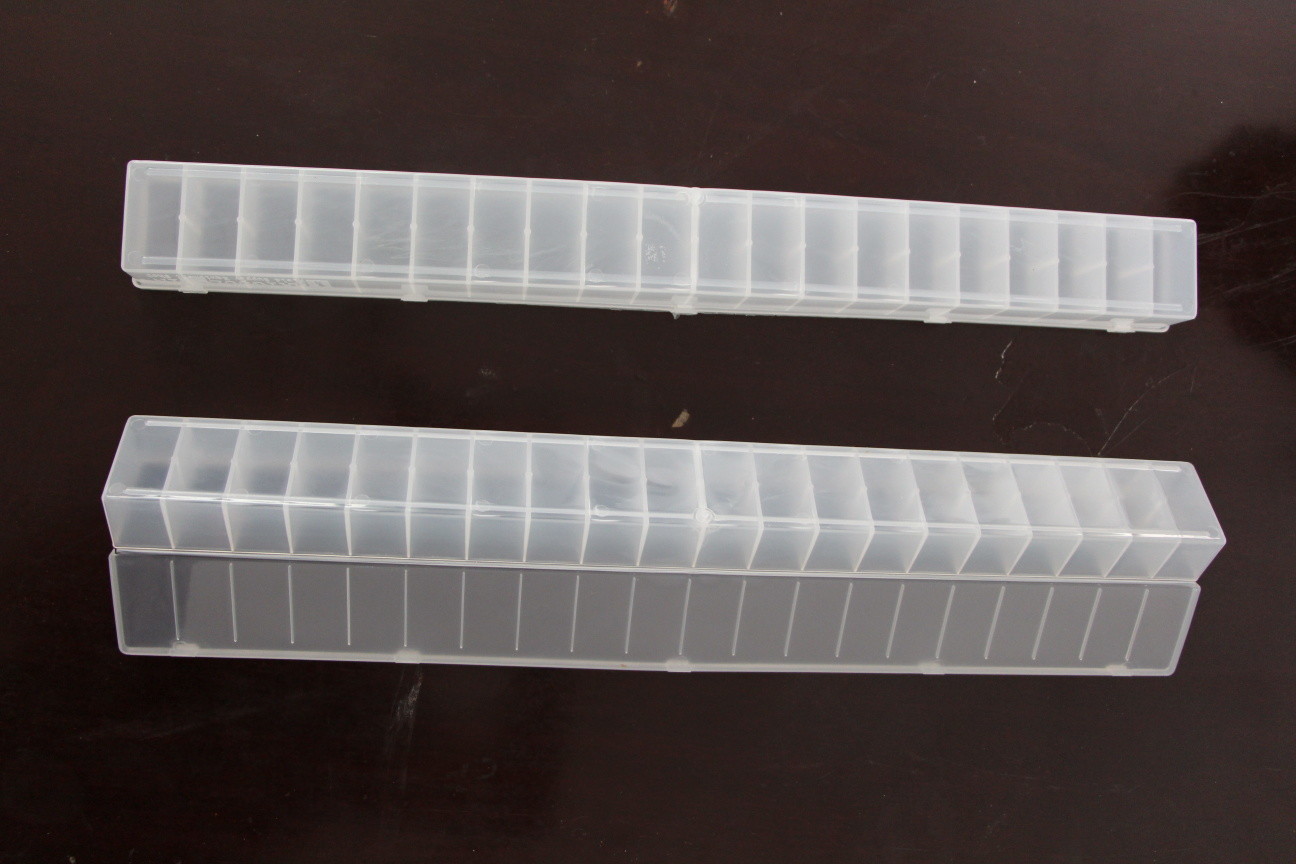 Scatole ad alta resistenza del campione di centro/scatole di plastica del campione resistenza dell'alcali